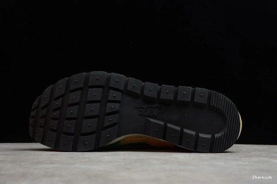 Green sacai Tour Stadium Nike CV1363-700 Vaporwaffle Yellow 0113